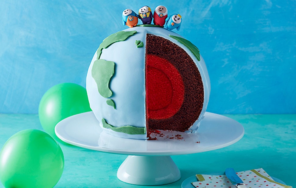 Go Jetters Globe Cake